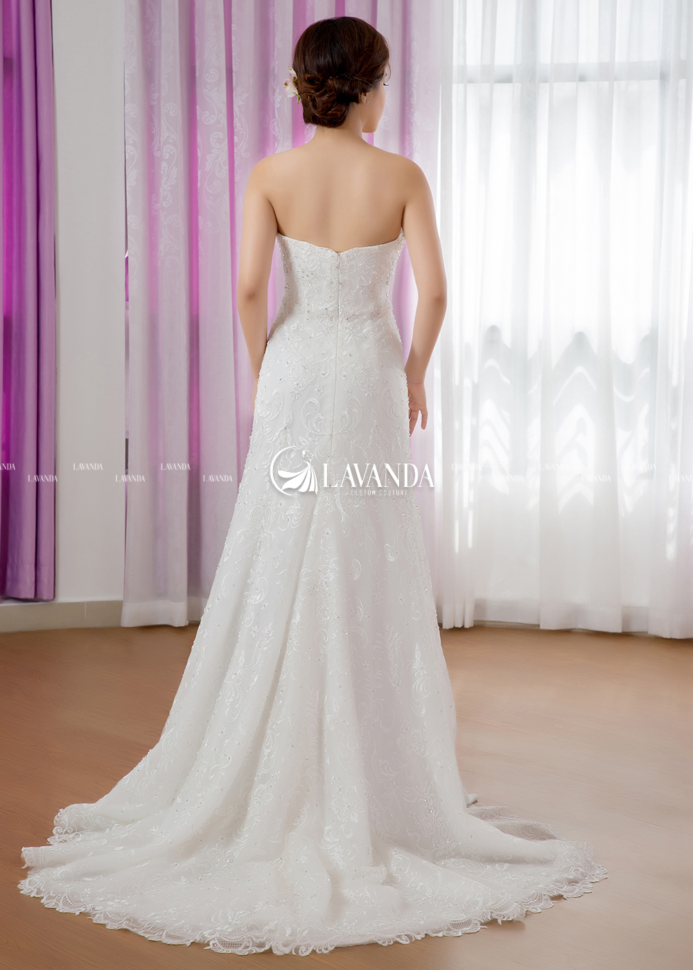 Beaded Lace Applique Tulle A-Line Wedding Dress