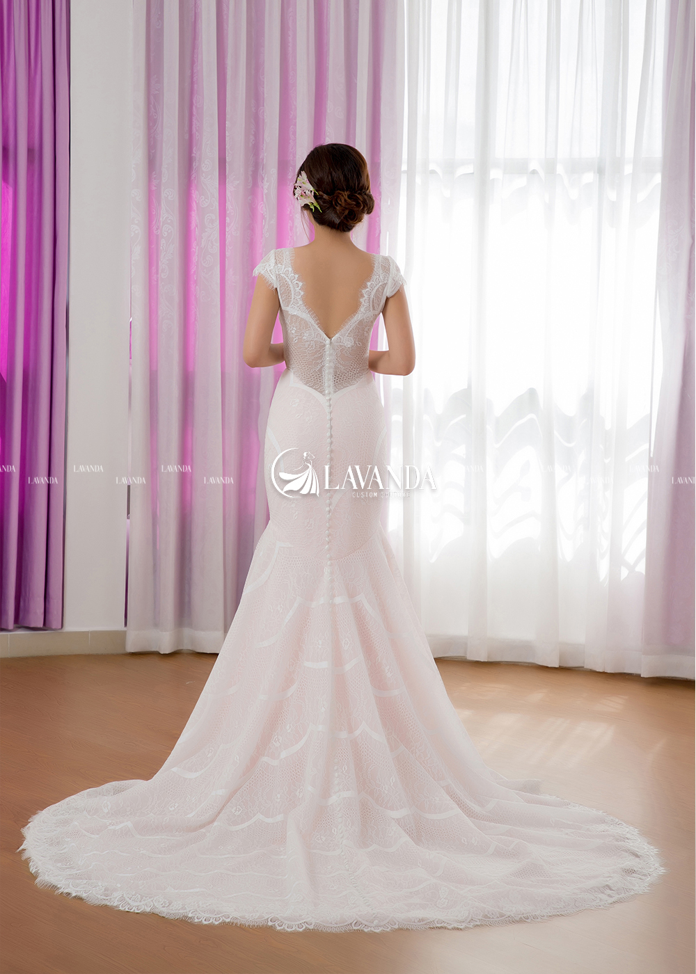 Mermaid Chantilly Lace Wedding Dress